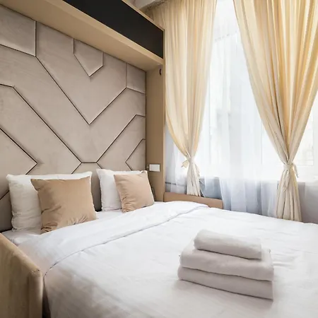 Tamka Powisle Superior By Bookinghost Apartment *